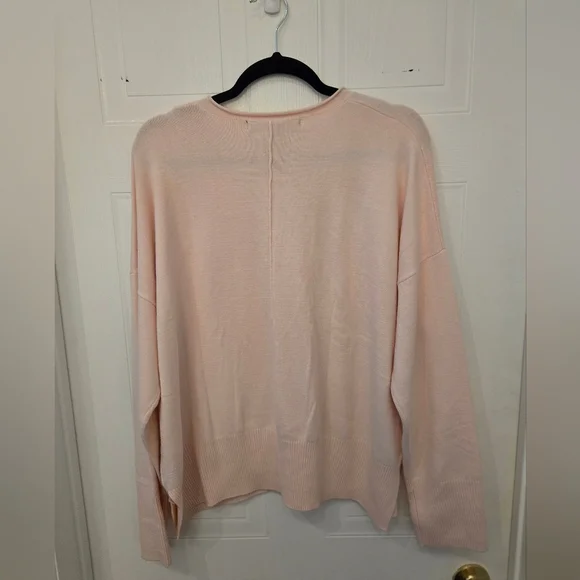 NWT XL Fench Connection Vneck Lightweight Long Sleeve Blush Pink Sweater - Picture 6 of 9